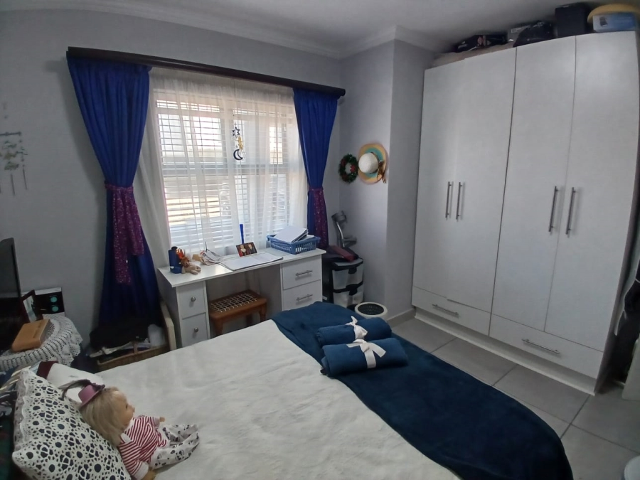 2 Bedroom Property for Sale in Island View Western Cape